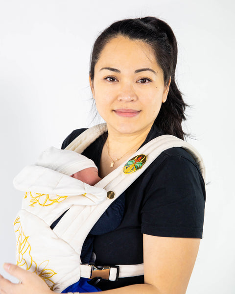 Embroidered Baby Carrier | High End Baby Carrier | UNIIN