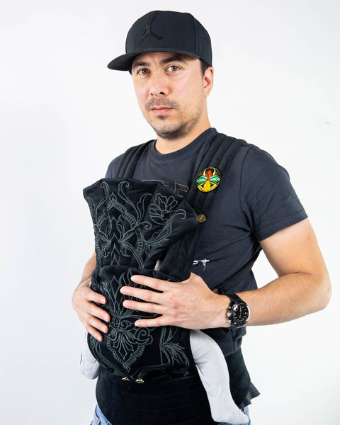 Embroidered Velvet Baby Carrier | Velvet Baby Carrrier | UNIIN BABY